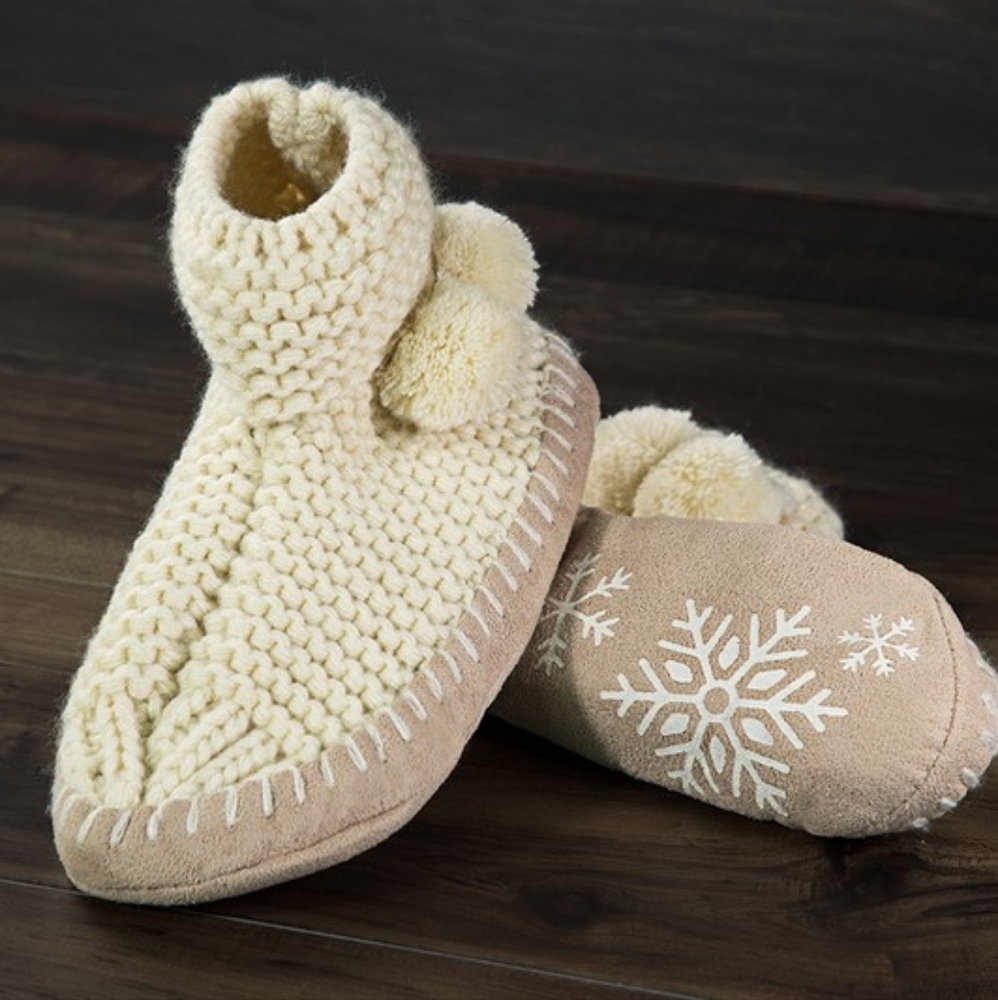 Comfy Hand Knitted Indoor Slipper Booties w Pom-Poms 6-7 & 8-10🎁 Excellent Gift - Picture 2 of 4